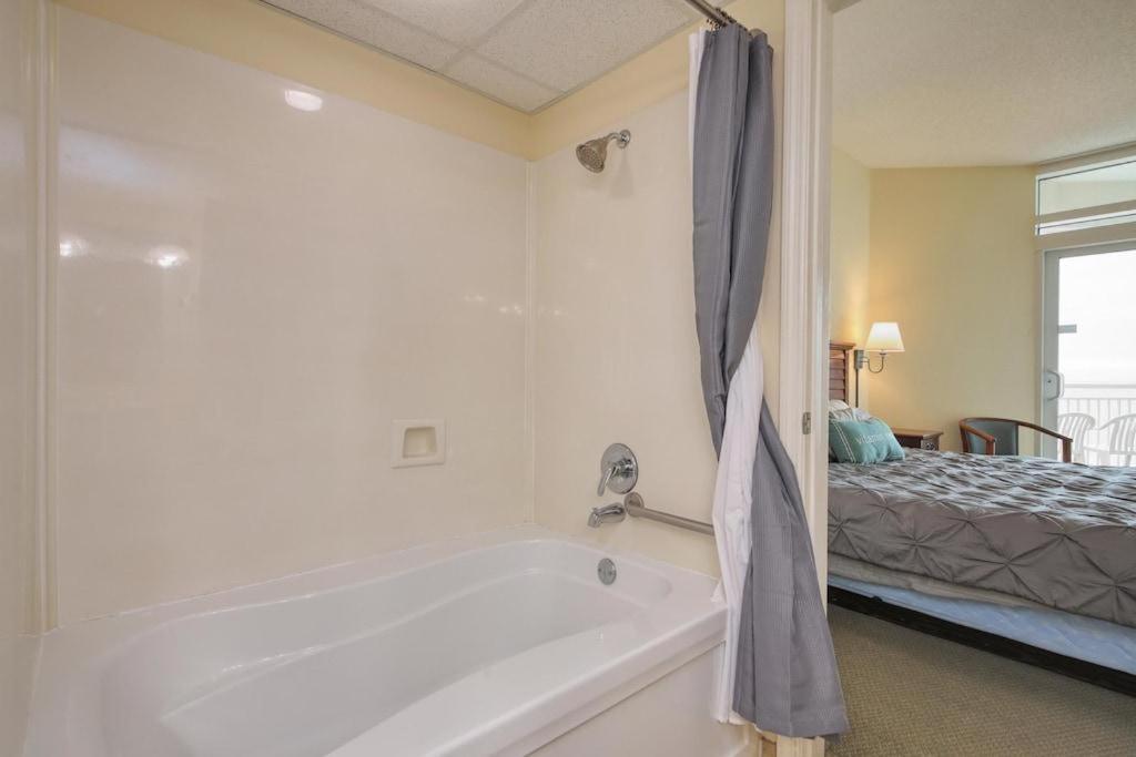 Villa 2501 S Ocean Blvd, 0831 - Ocean View Sleeps 8 Myrtle Beach Esterno foto